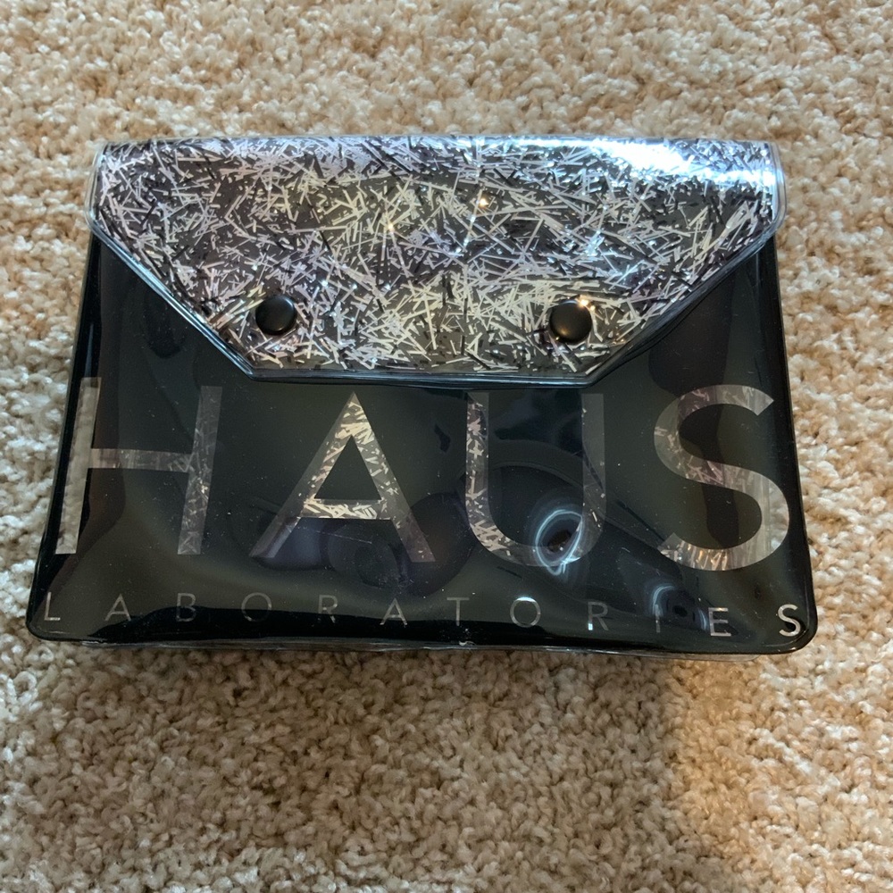 Haus cosmetic bag brand new